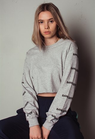 GREY WAVY CROP TOP