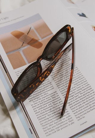 CAMDEN TORTOISESHELL SUNGLASS