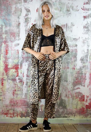 LONG KIMONO IN ANIMAL PRINT