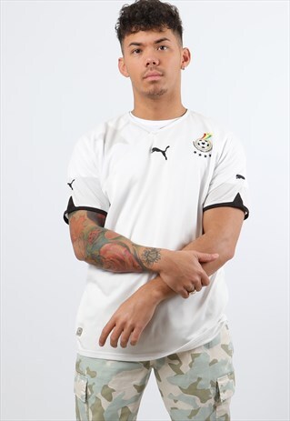 VINTAGE PUMA LARGE WHITE GHANA FOOTBALL TOP