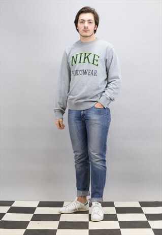 GREY PATCHED NIKE LOGO SWEATSHIRT