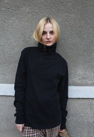 BLACK OVERSIZED RIBBED TURTLENECK TOP