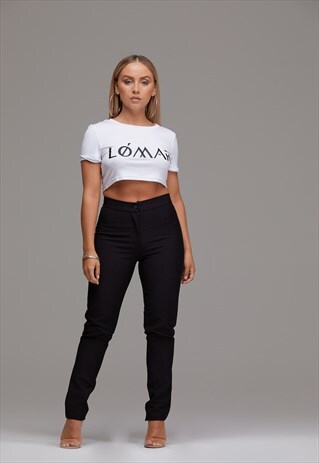 SHORT SLEEVE CROP TOP IN WHITE WITH LOGO