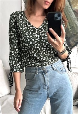 Cute Green floral Cotton Blouse - S