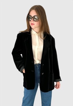 70's Vintage Ladies Long Sleeve Black Velvet Tux Jacket