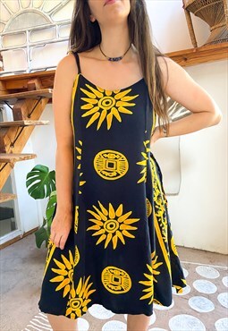 Vintage 90's Sun Print Hippie Dress - M