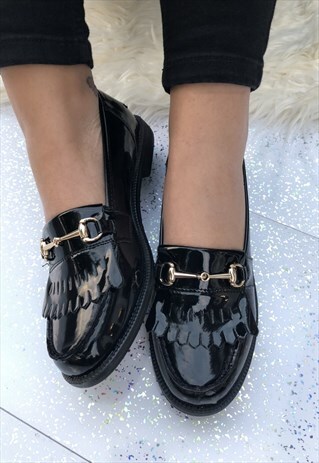 FIVE STAR BOUTIQUE LOAFERS WITH BAR IN BLACK PATENT