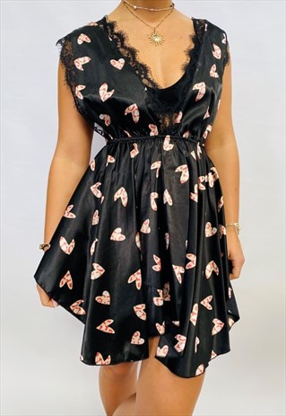 Vintage Size L Y2K Black Floral Dress in Black