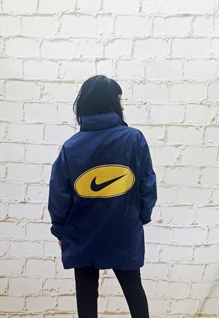 VINTAGE NIKE NAVY WINDBREAKER SHOWERPROOF JACKET