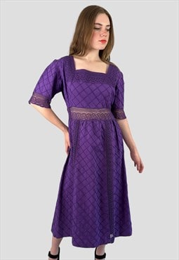 70's Vintage Ladies Purple Short Sleeve Cotton Midi Dress