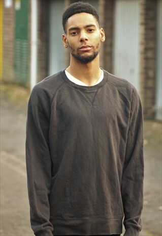 VINTAGE // CARHARTT // SWEATSHIRT
