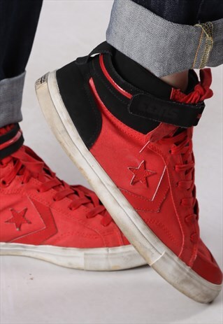 CONVERSE HI TOPS TRAINERS UK 11.5. EUR 46 (HB2O)