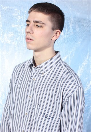 VINTAGE LEVI'S NAVY AND WHITE STRIPED SHIRT