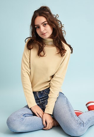 90'S RETRO MINIMALIST CREAM TURTLENECK TEEN TOP