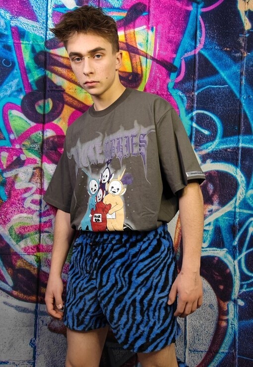 garment image