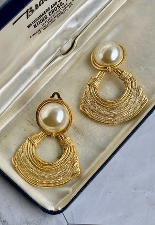 90S GOLD & FAUX PEARL EARRINGS STATEMENT VINTAGE JEWELLERY