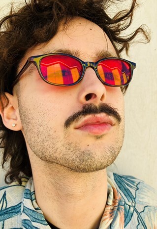 Vintage Wayfarer Sunglasses with Red Lenses 