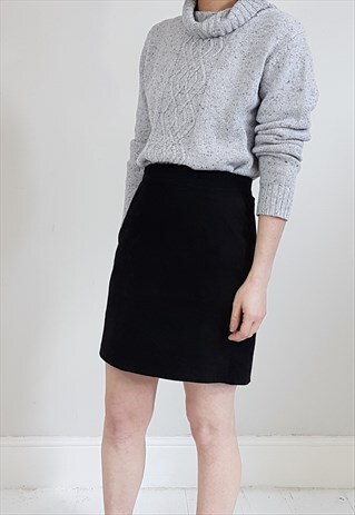 VINTAGE 80'S BLACK SUEDE MINI SKIRT