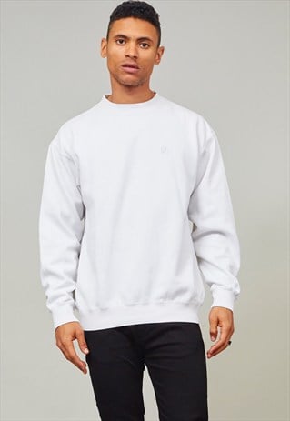 VINTAGE 90'S OVERSIZED WHITE FILA SWEATER