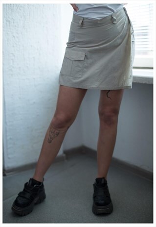 VINTAGE 90'S BEIGE SHORTS/SKIRT