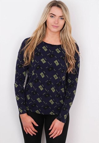 VINTAGE LACOSTE JUMPER CVL72