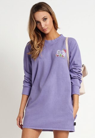 EMBROIDERED 93 FLOWER TEE DRESS