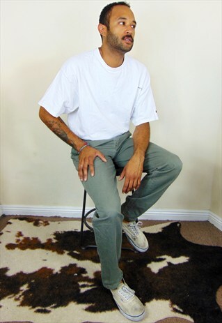 90S MINIMALIST HIGH WAIST PLEATED GREEN CHINOS 32