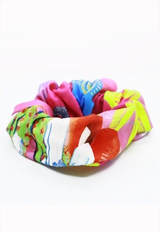 PINK CELESTIAL GRAPHIC PRINT HAIR SCRUNCHIE
