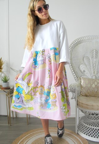 DRESS SWEATSHIRT VINTAGE FABRICS PRINTED SMURFETTE