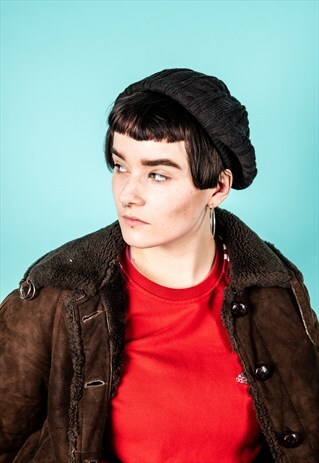 VINTAGE HAT IN BLACK