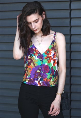 VINTAGE-INSPIRED FLORAL CAMI TOP