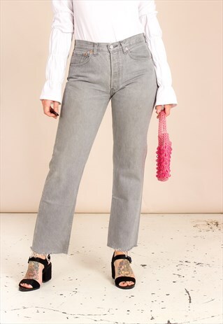 VINTAGE 90S LEVI'S 501 JEANS IN GREY RAW HEM 31W29L