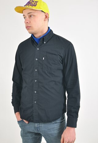 VINTAGE LEVI'S LONG SLEEVE SHIRT IN BLACK