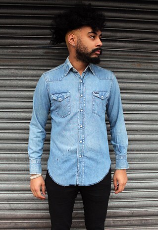 DISTRESSED VINTAGE WRANGLER DENIM SHIRT