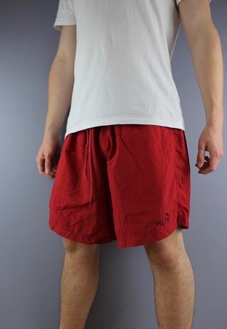 VINTAGE PUMA SHORTS IN RED WITH POCKETS AND EMBROIDERED LOGO