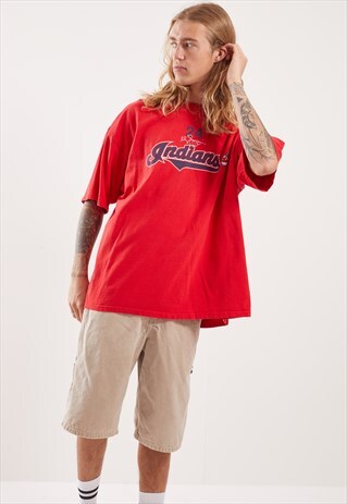 VINTAGE INDIANS GRAPHIC T-SHIRT