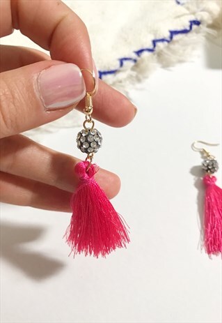 BRIGHT PINK TASSEL EARRINGS