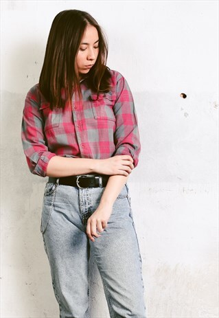 VINTAGE 80S WOMEN'S GREY AND PINK PLAID SHIRT