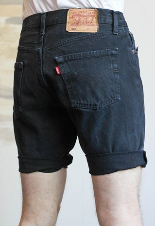 VINTAGE LEVI'S DENIM SHORTS