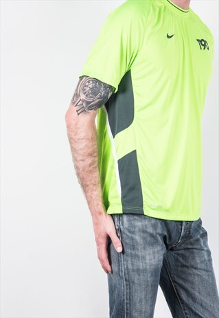 NIKE VINTAGE 1990S GREEN T-SHIRT