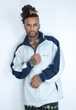 VINTAGE CHAMPION SWEATSHIRT