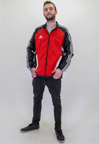VINTAGE ADIDAS JACKET IN RED MEDIUM
