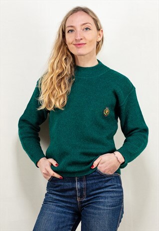 Vintage 90's Women Rib Knit Sweater in Green