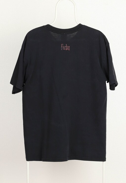 garment image
