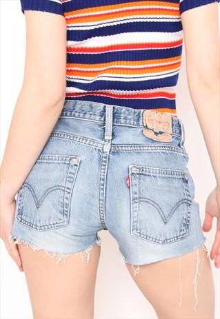 VINTAGE 90S LEVI'S FRAYED DENIM SHORTS
