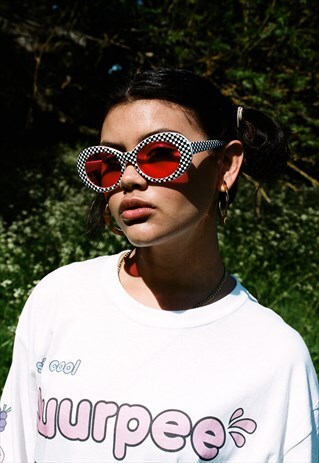 CHECKERED OVAL SUNGLASSES WITH RED COLOURED LENS