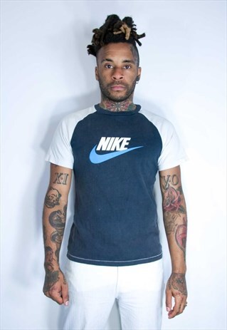 NIKE VINTAGE T SHIRT