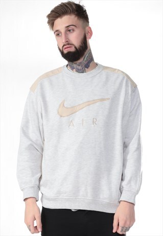 VINTAGE NIKE SWEATSHIRT