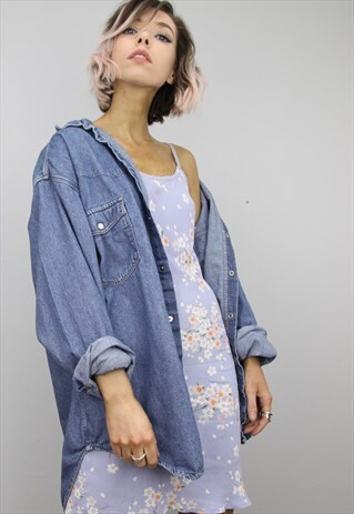 VINTAGE 90S OVERSIZED DENIM SHIRT