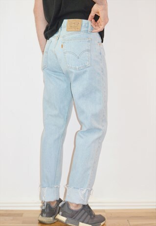 VINTAGE 90S LEVIS ORANGE TAB FRAYED HEM BLUE JEANS